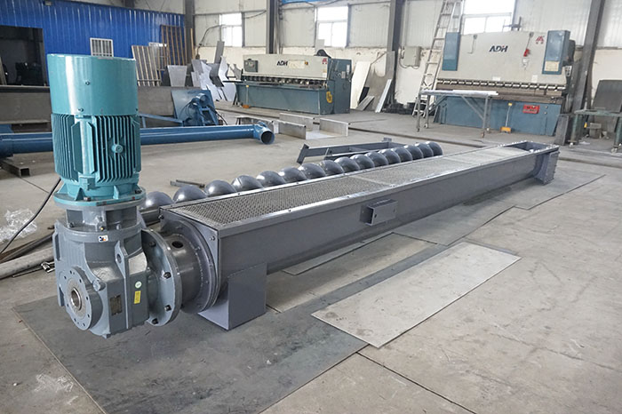 LS630 screw conveyor